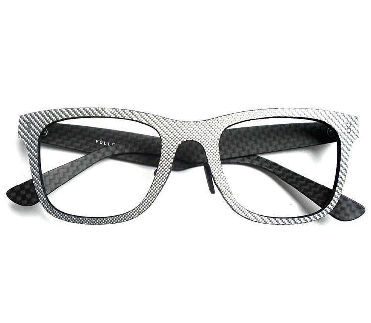 夏季来临，你还缺少一副碳纤维复合材料加工成的太阳镜